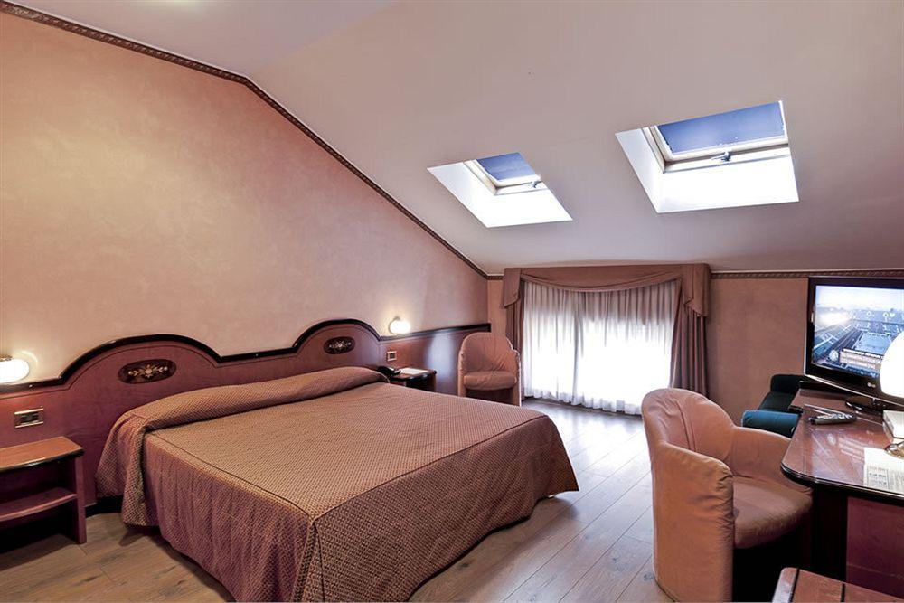 Ih Hotels Milano Puccini Номер фото