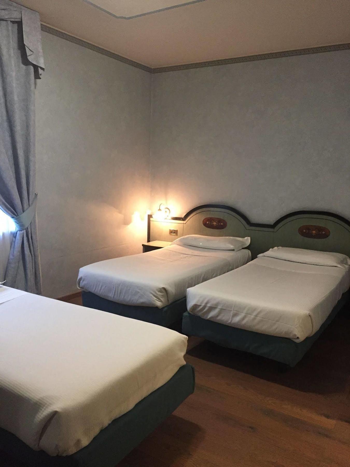 Ih Hotels Milano Puccini Экстерьер фото