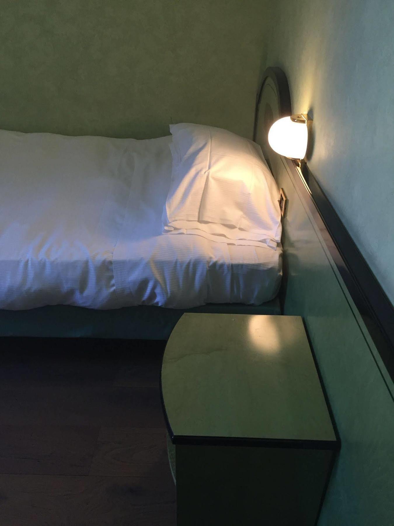 Ih Hotels Milano Puccini Экстерьер фото